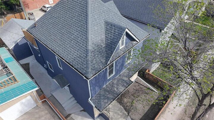 Property Photo: 587 Langside Street MB R3B 2T6