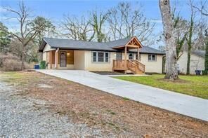 Property Photo: 2000 Fairburn Road GA 30331