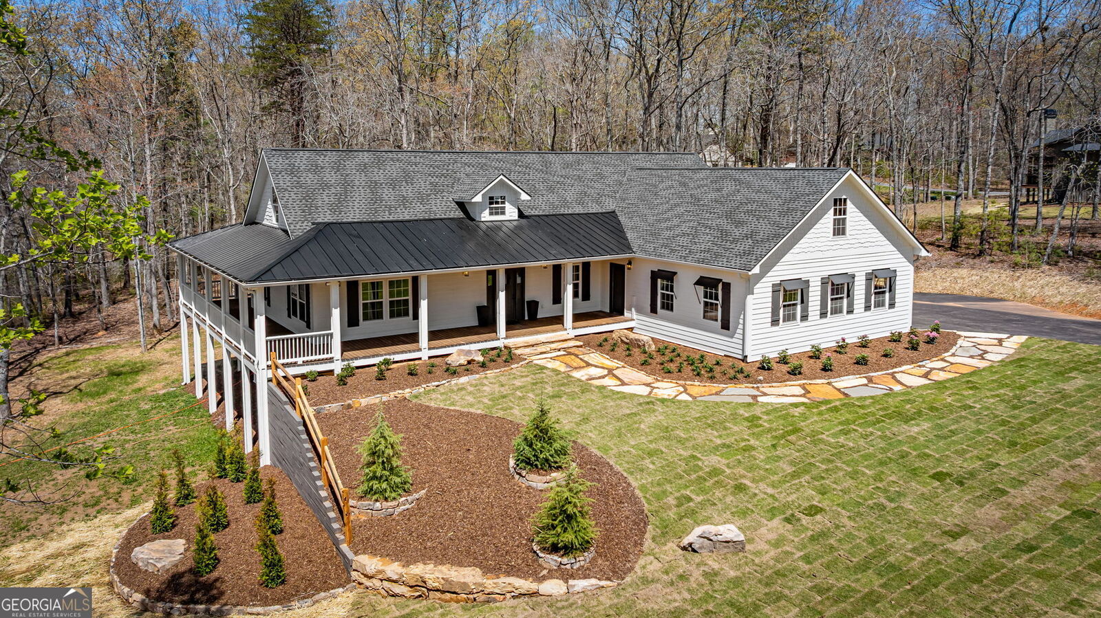 Property Photo:  219 Fairview Drive  GA 30560 