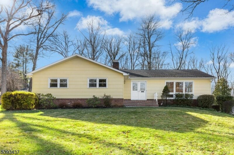 Property Photo: 150 Lenape Lane NJ 07922