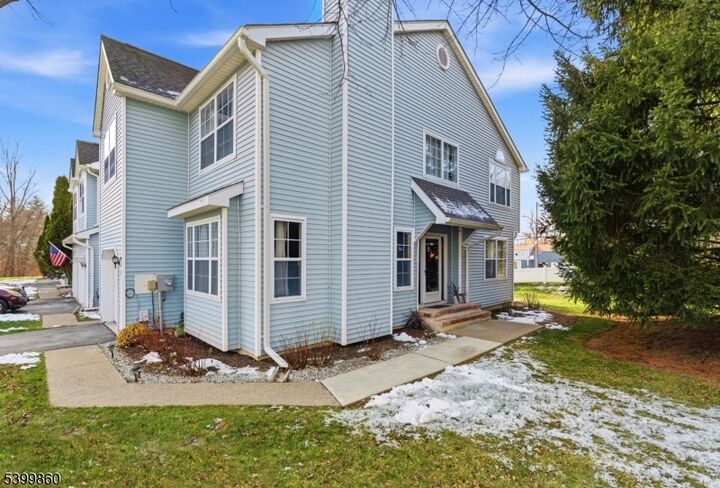 Property Photo:  14 Willow Ci  NJ 07419 