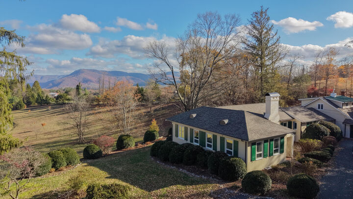 129 Deerfield Rd  Caldwell WV 24925 photo