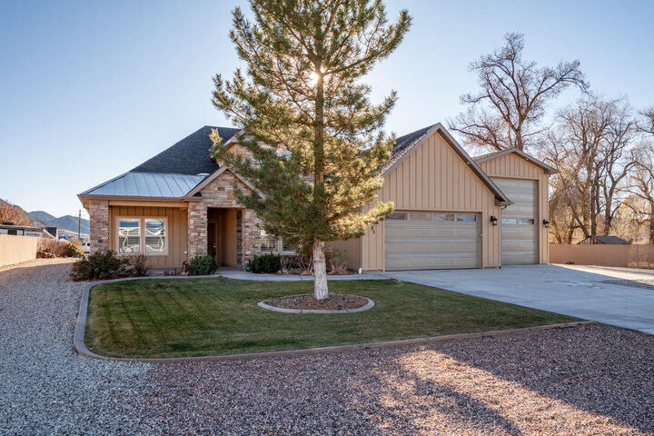 Property Photo: 65 W 200 S UT 84742