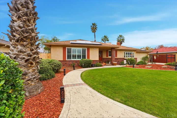 Property Photo: 2710 Aspen Street CA 93230