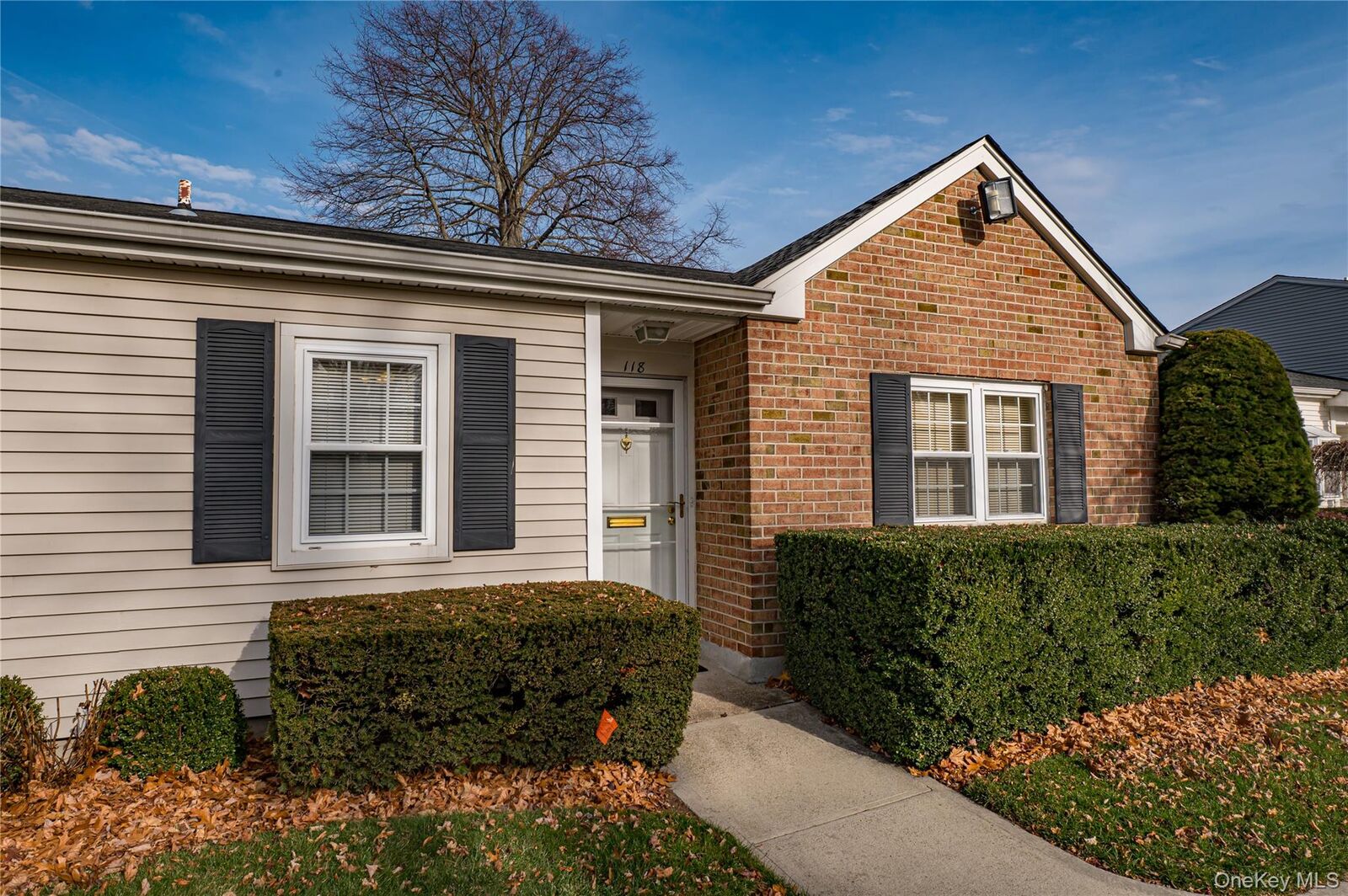 Property Photo: 118 Harbor S NY 11701