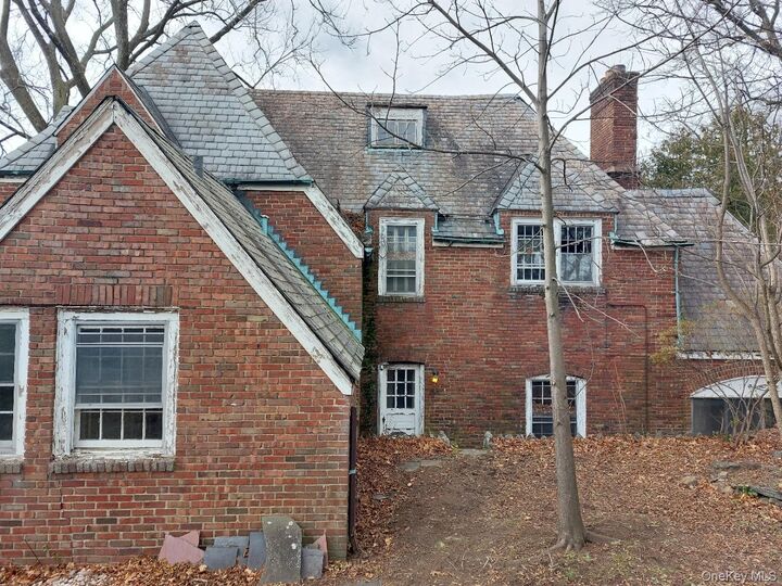 Property Photo: 125 A/K/A 33 Cedar Lane NY 10708