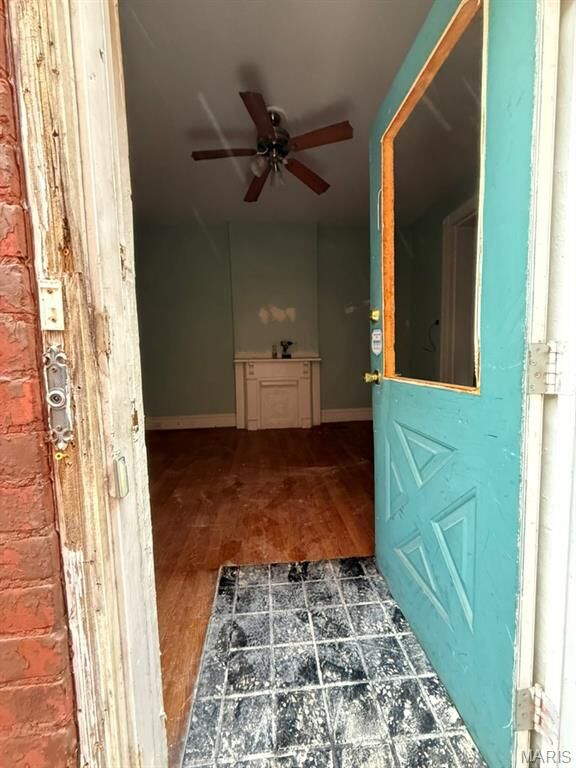 Property Photo: 2823 Osceola Street MO 63111