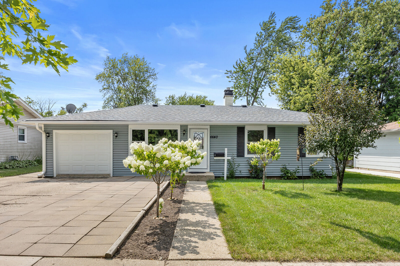 Property Photo: 6640 Peach Tree Street IL 60133