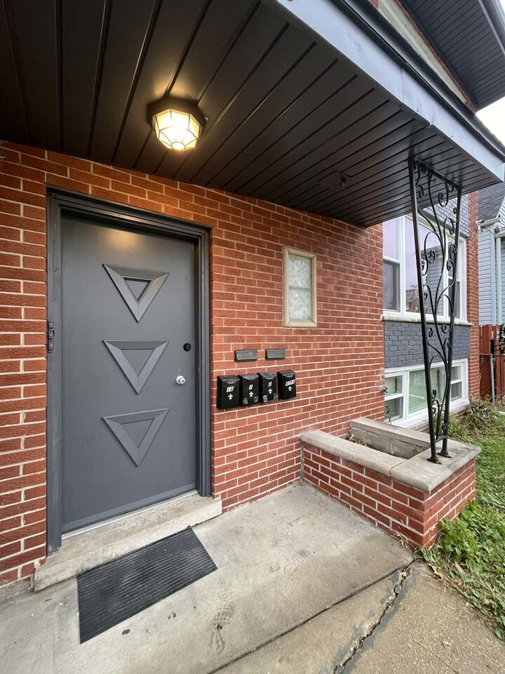 Property Photo:  6138 S Kilpatrick Avenue 1  IL 60629 
