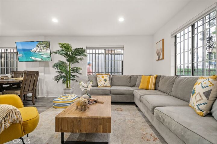 Property Photo: 7516 Avalon CA 90003