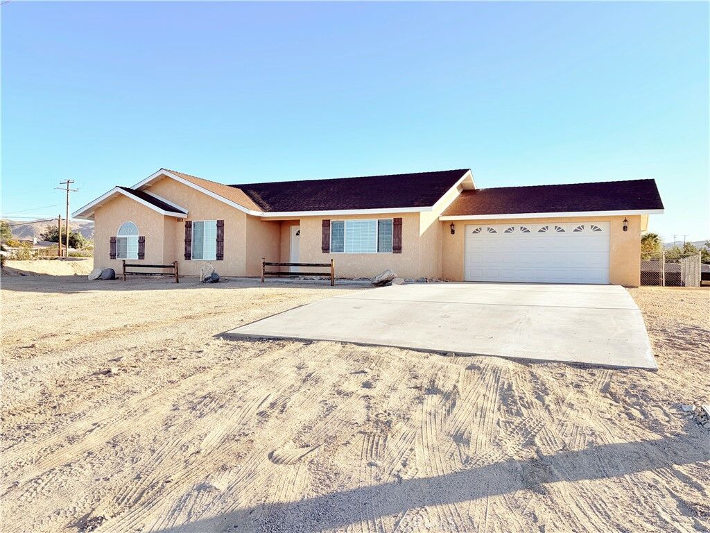 Property Photo: 74541 Sunrise Drive CA 92277