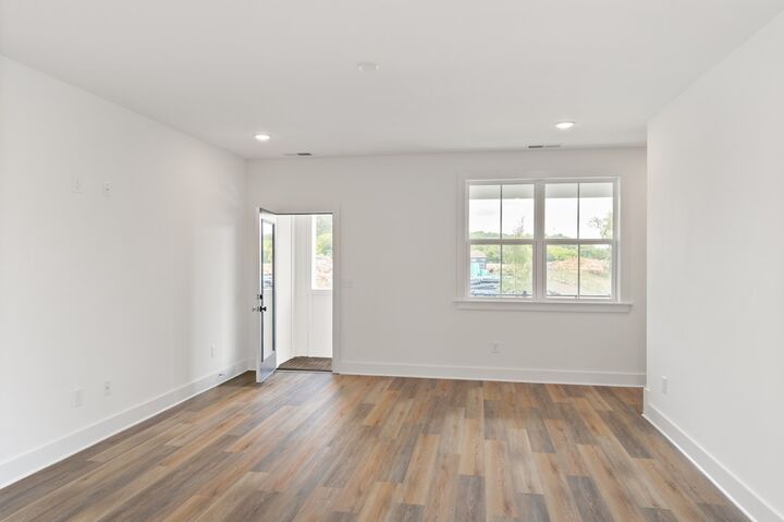 Property Photo: 3346 Conviser Dr TN 37207