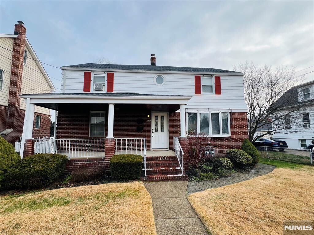 Property Photo:  326 4th Street 1  NJ 07663 