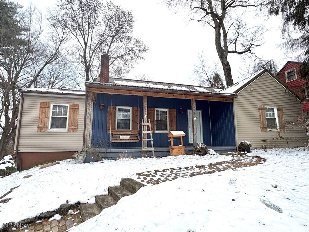 Property Photo: 2040 Norwood Boulevard OH 43701