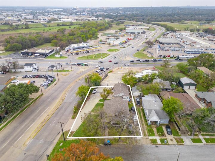 Photo de la propriété: 1301 Grand Avenue TX 76164