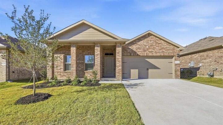 Property Photo: 9644 Brickridge Lane TX 76036
