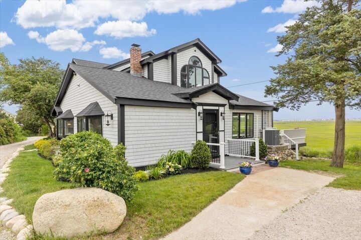 Property Photo:  76 Macombers Way  MA 02050 