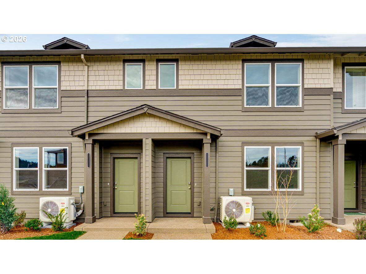 Property Photo:  3549 SW Thomas Ave  OR 97080 