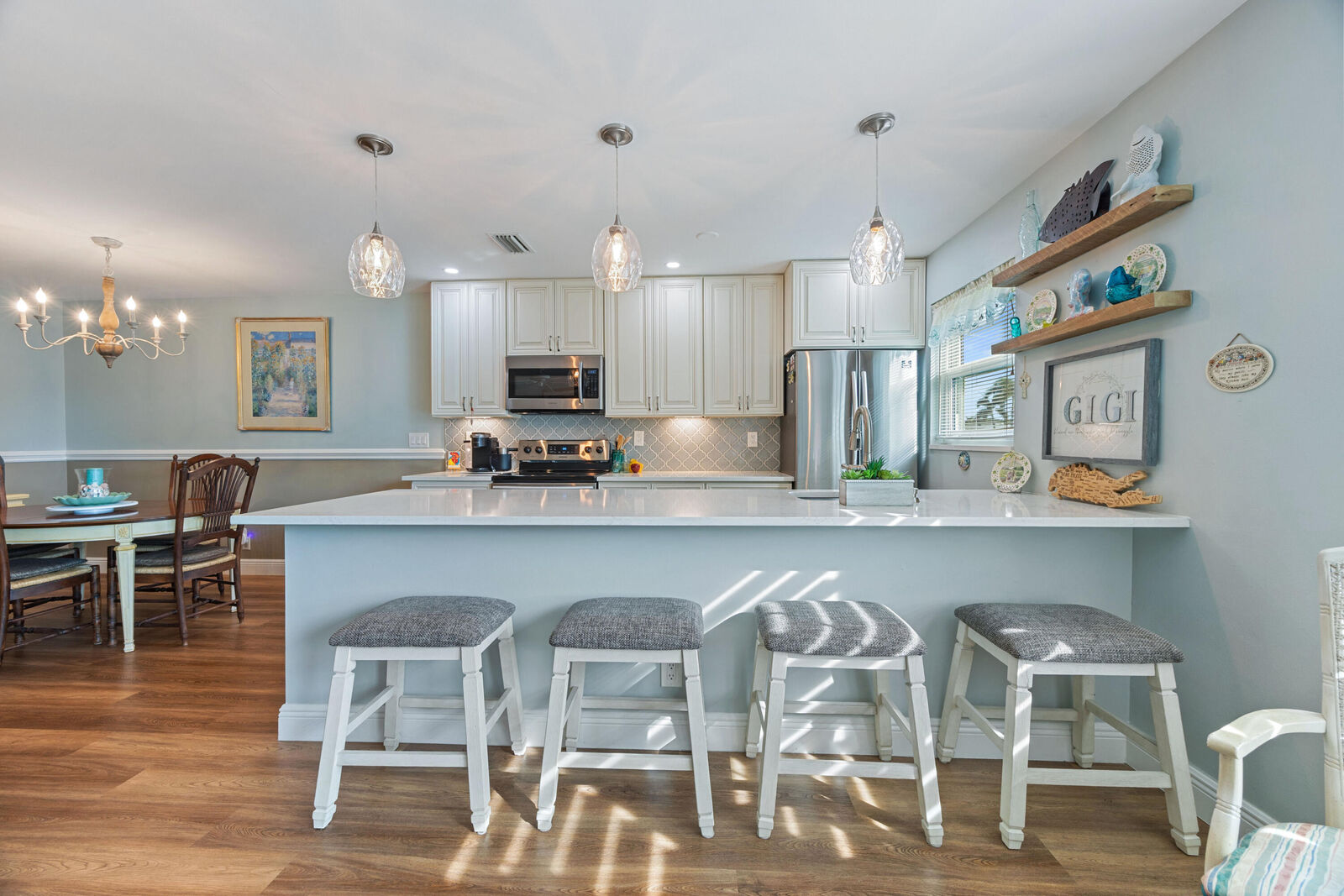 Property Photo:  215 N High Point Boulevard B  FL 33435 