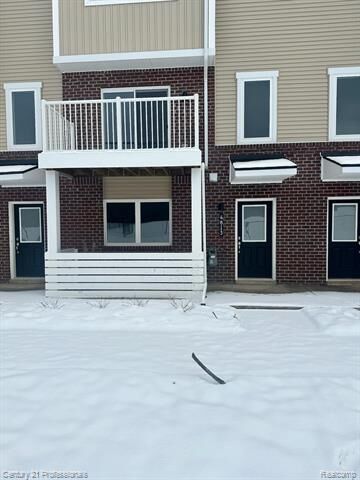 Property Photo: 4813 Parkside Lane MI 48085