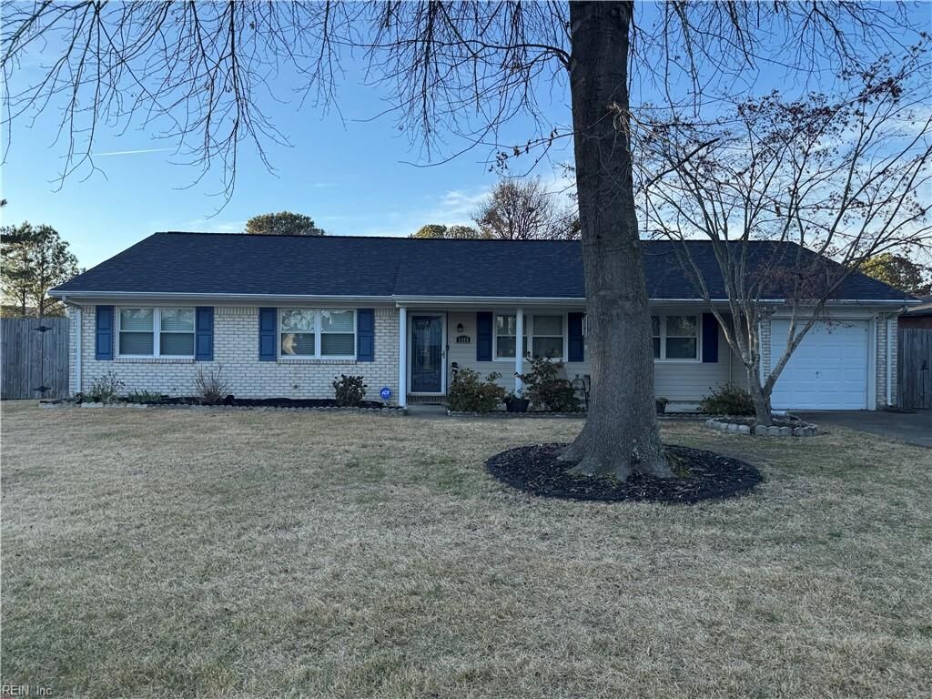 Property Photo:  1405 Snow Cres  VA 23453 