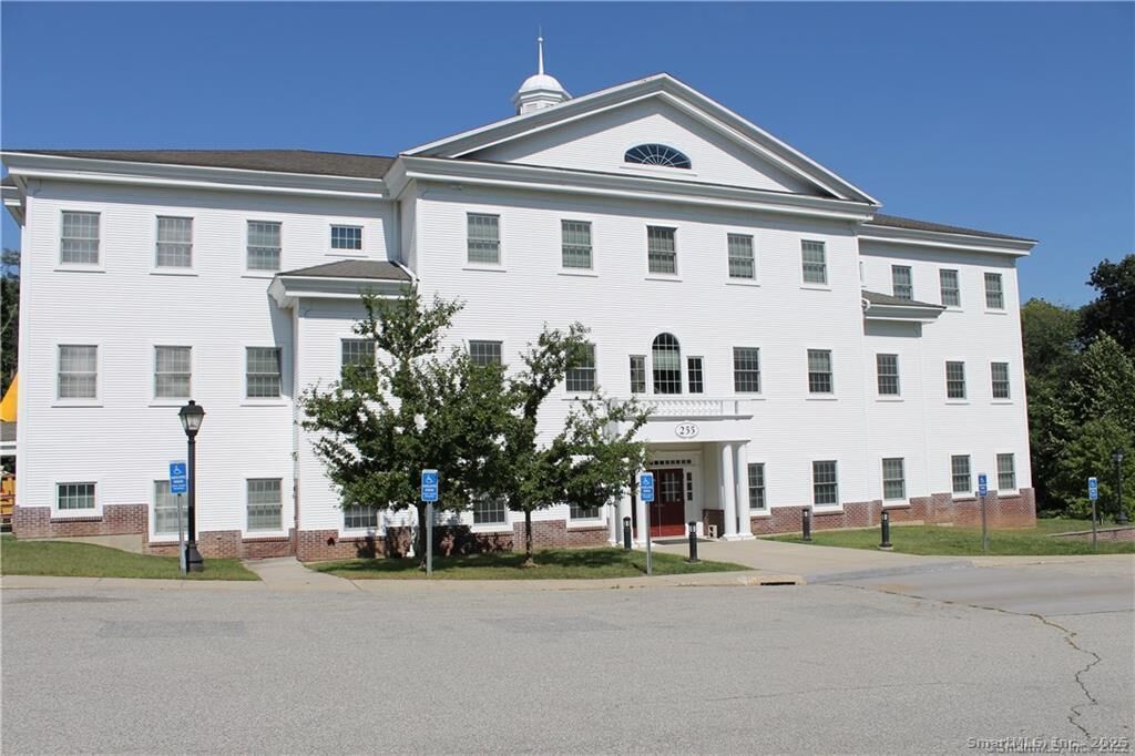 Property Photo:  255 Route 80 305  CT 06419 