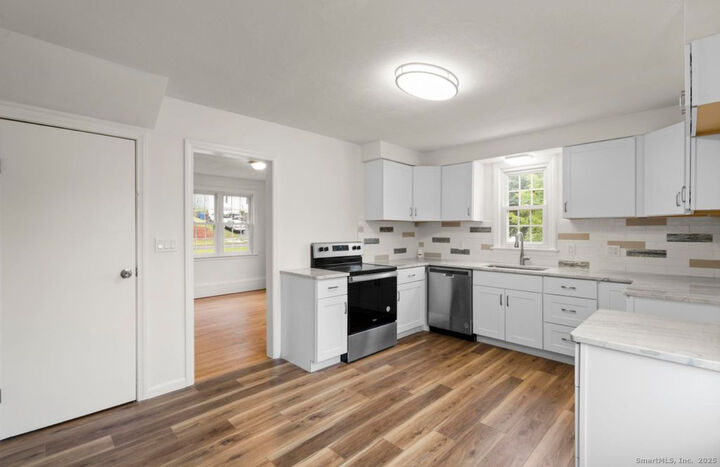 Property Photo: 2071 Middletown Avenue CT 06472