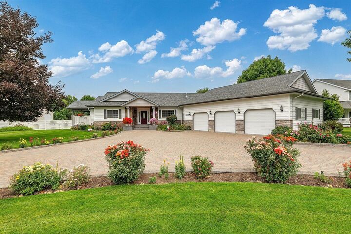 Property Photo: 2145 W Grange Ave ID 83854