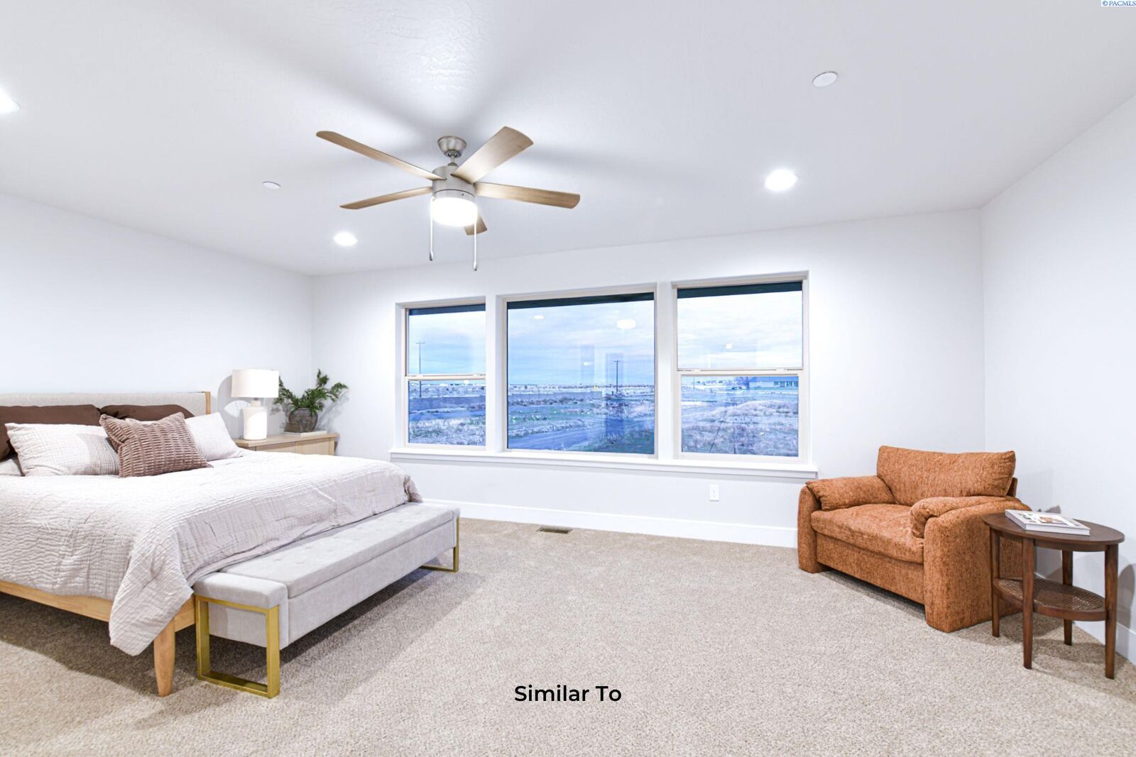 Property Photo:  4517 Road 114  WA 99301 