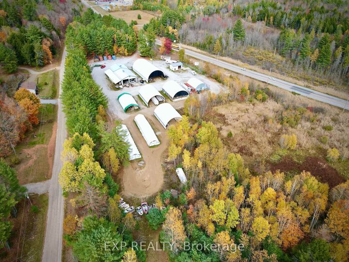 Photo de la propriété: 12706 Highway 41 Highway ON K0H 2G0