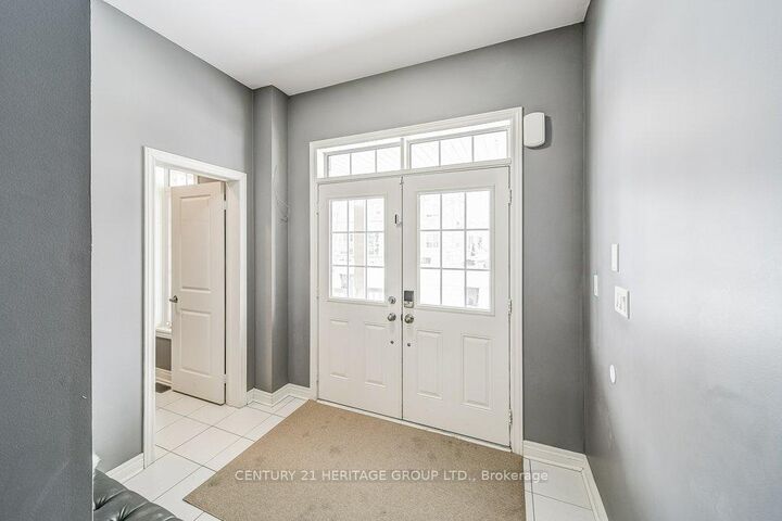 Property Photo: 61 Algeo Way ON L3Z 0W1