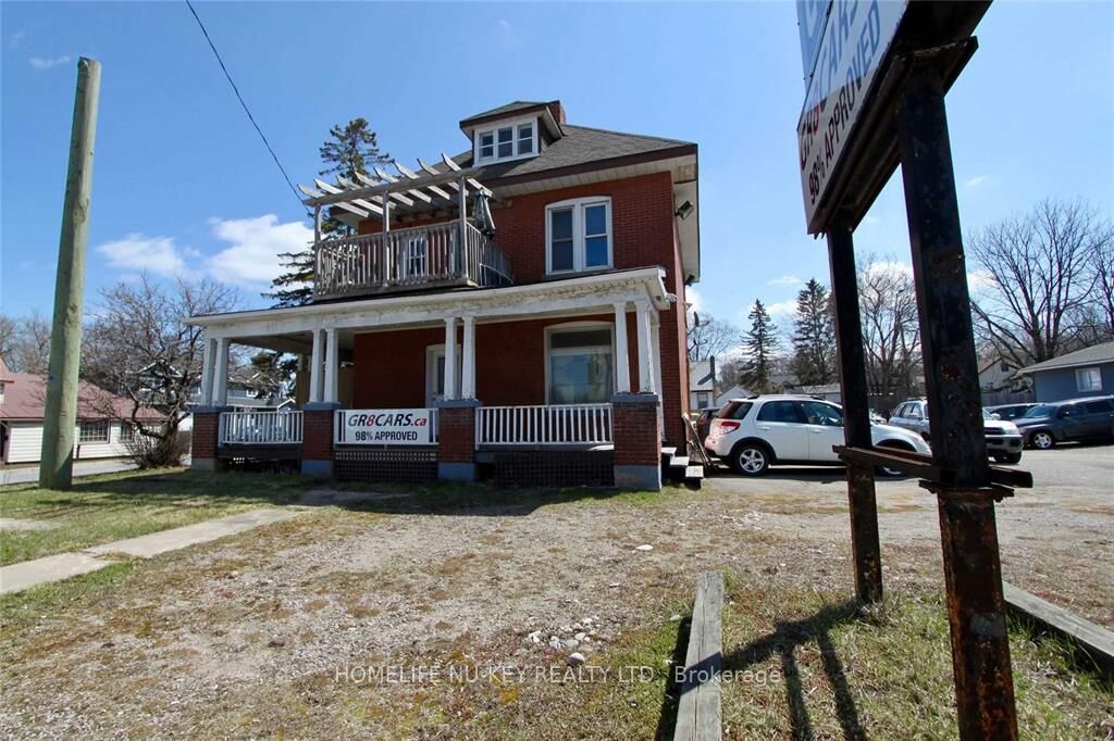 Property Photo:  150 Essa Road  ON L4N 3L1 