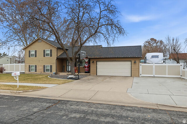 Property Photo: 1154 W 2600 N UT 84015