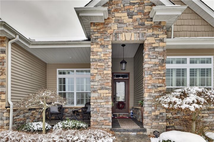 Property Photo:  1311 Deerfield Ln  PA 15656 