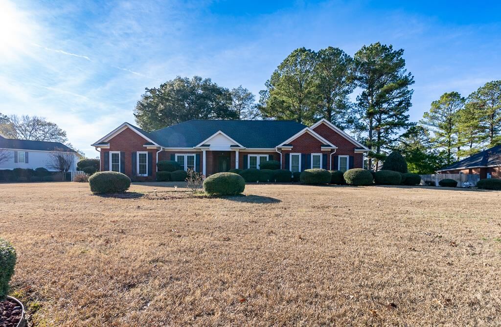 Property Photo:  176 Fairethorne Drive  GA 31763 