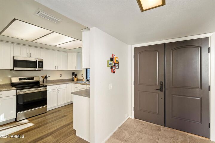 Property Photo:  7718 E Vista Drive  AZ 85250 