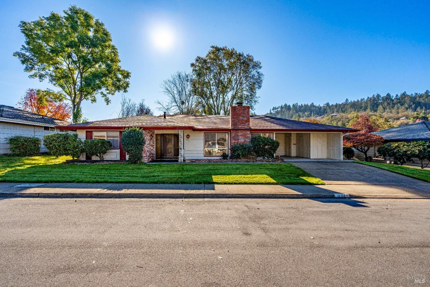 Property Photo:  334 Green Field Circle  CA 95409 