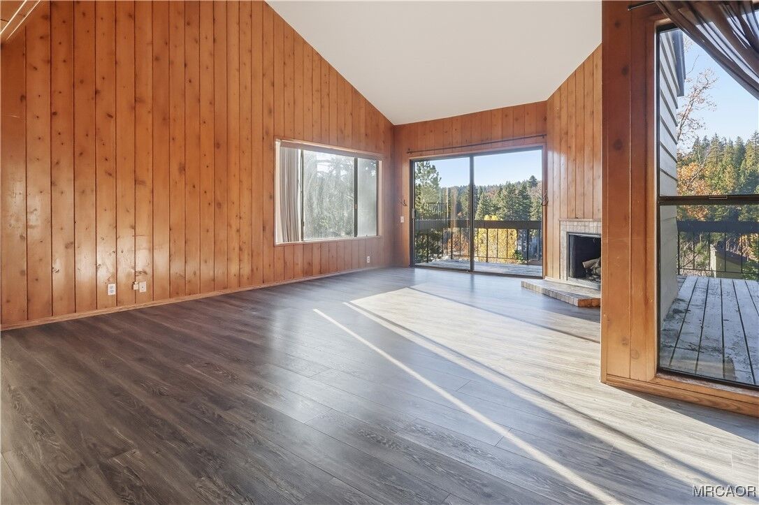 Property Photo:  27657 Peninsula #110 Drive 110  CA 92352 