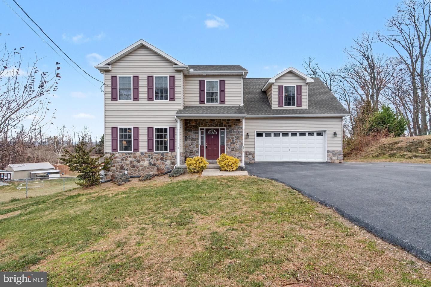 Property Photo: 131 Pleasantview Terrace PA 17070