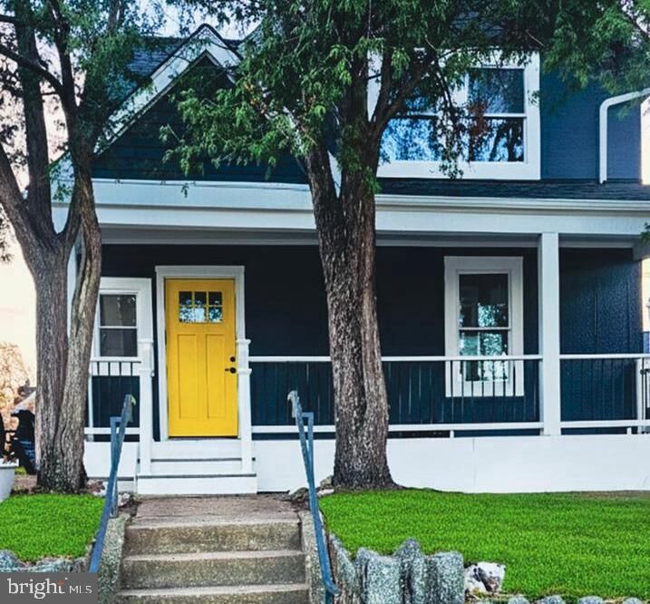 Property Photo: 907 Lawrence Street NE DC 20017