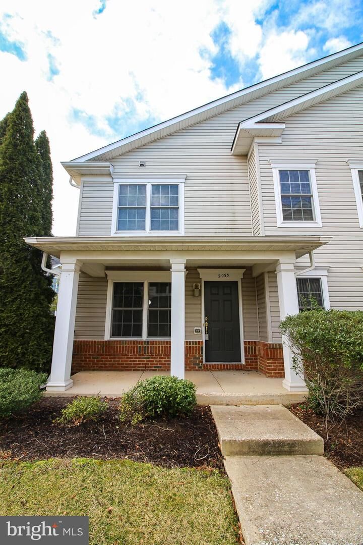 Property Photo: 2035 Astilbe Way 2035 MD 21113