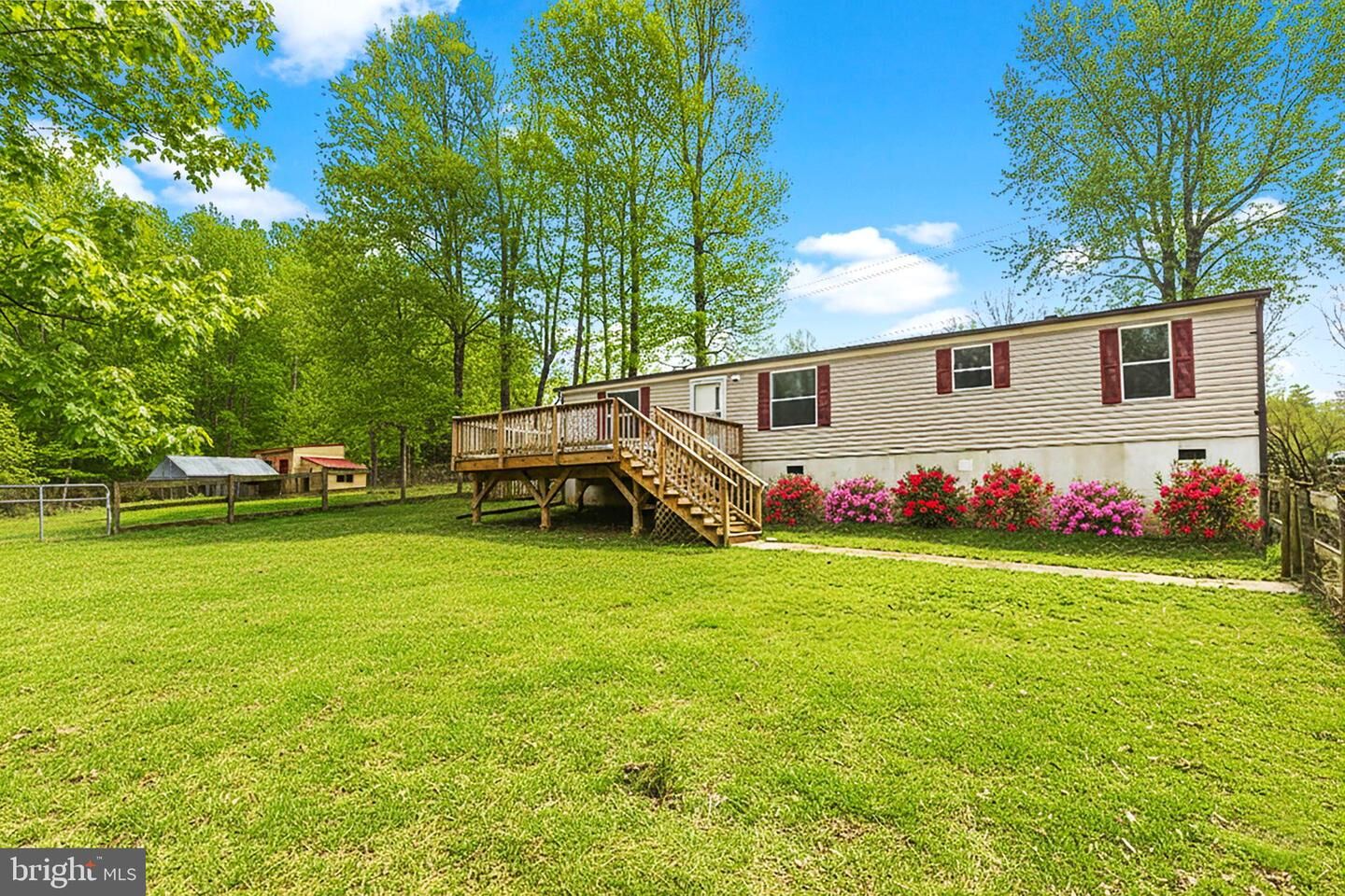 Property Photo: 3109 Danbury Circle VA 22551