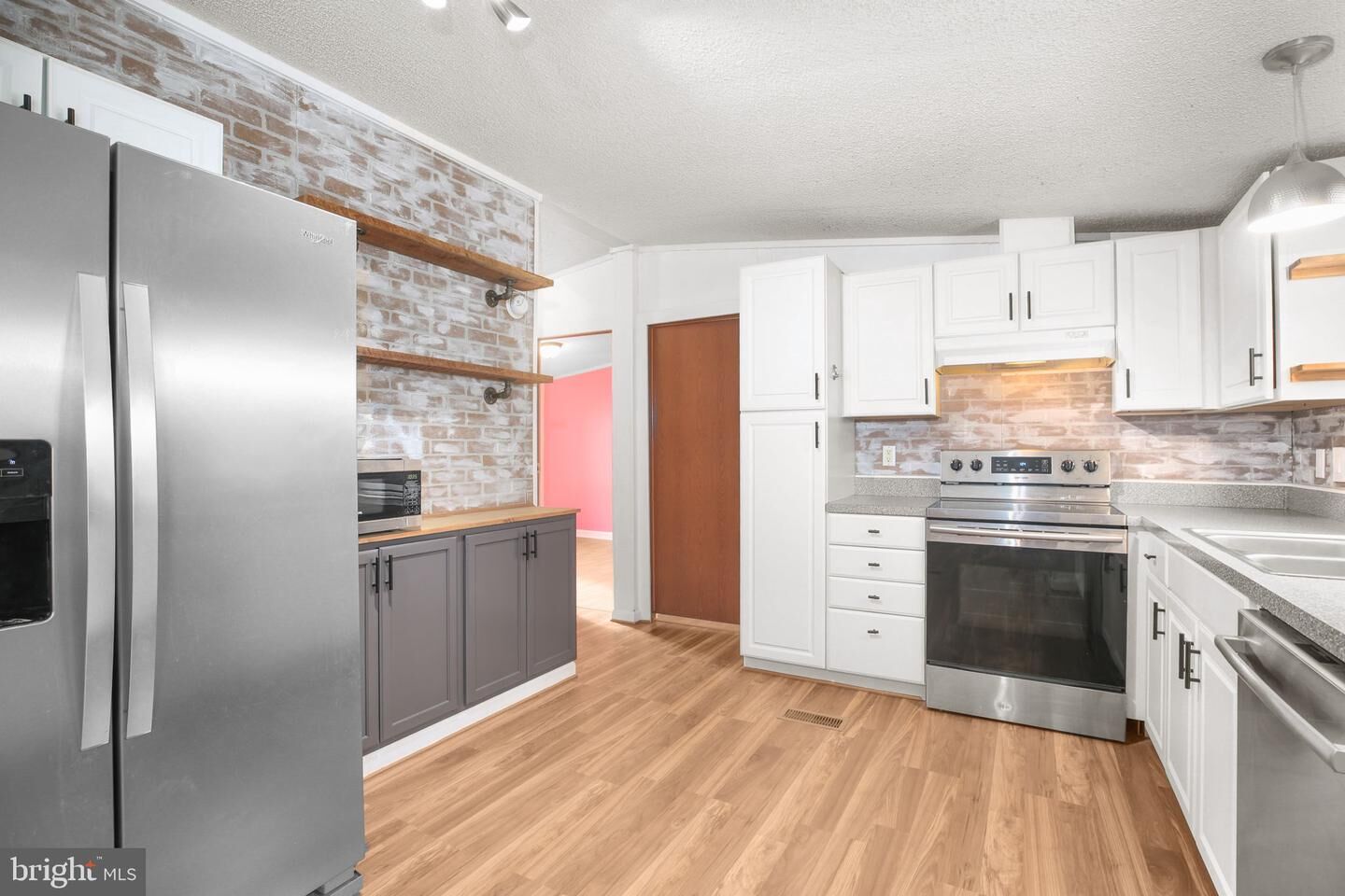 Property Photo:  3109 Danbury Circle  VA 22551 