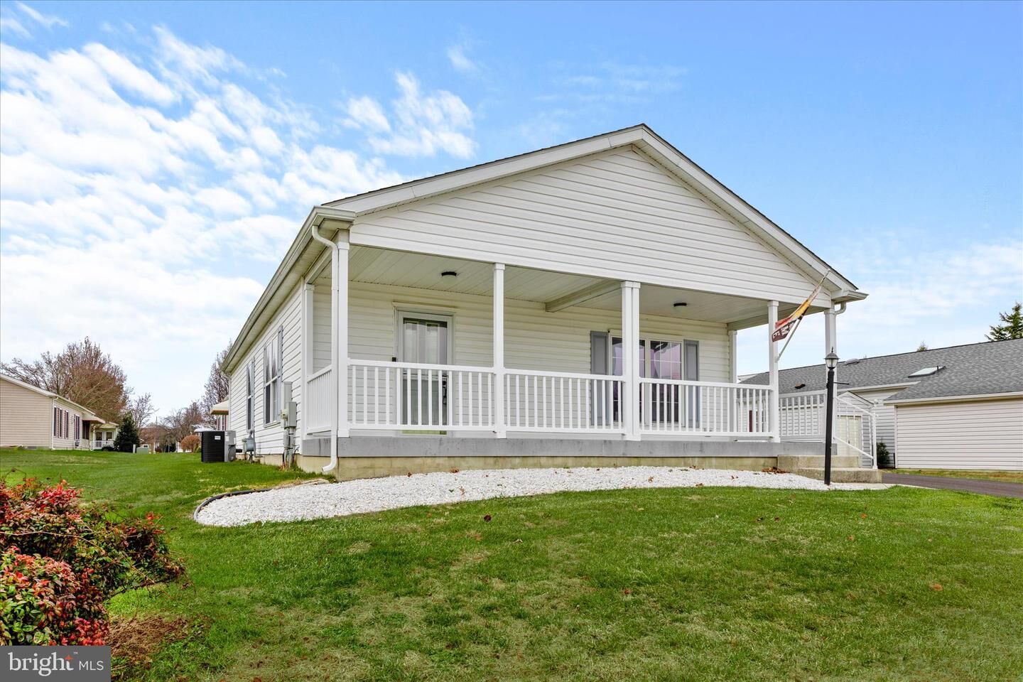 Property Photo: 24 S Stetson Lane 210 DE 19934