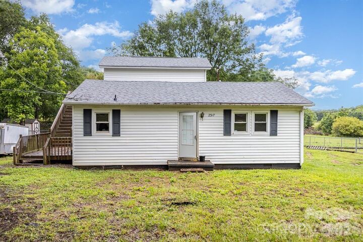 Property Photo:  2317 Flint Hill Church Road  NC 28152 