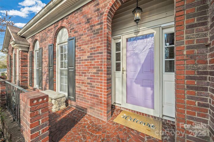 Property Photo: 2234 Hamilton Mill Road NC 28270