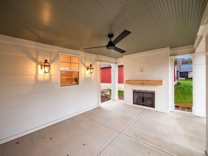 Property Photo:  2729 Eastcleft Drive  OH 43221 