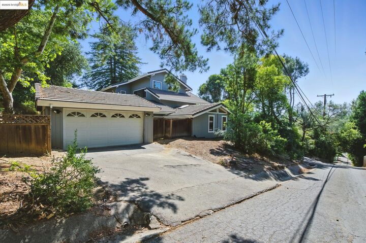 Property Photo:  3374 Kim Rd  CA 94549 