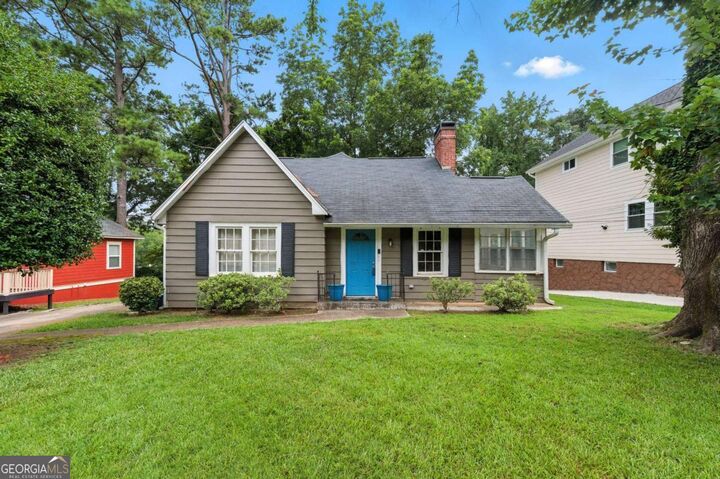 Property Photo:  1821 Avon Avenue SW  GA 30311 