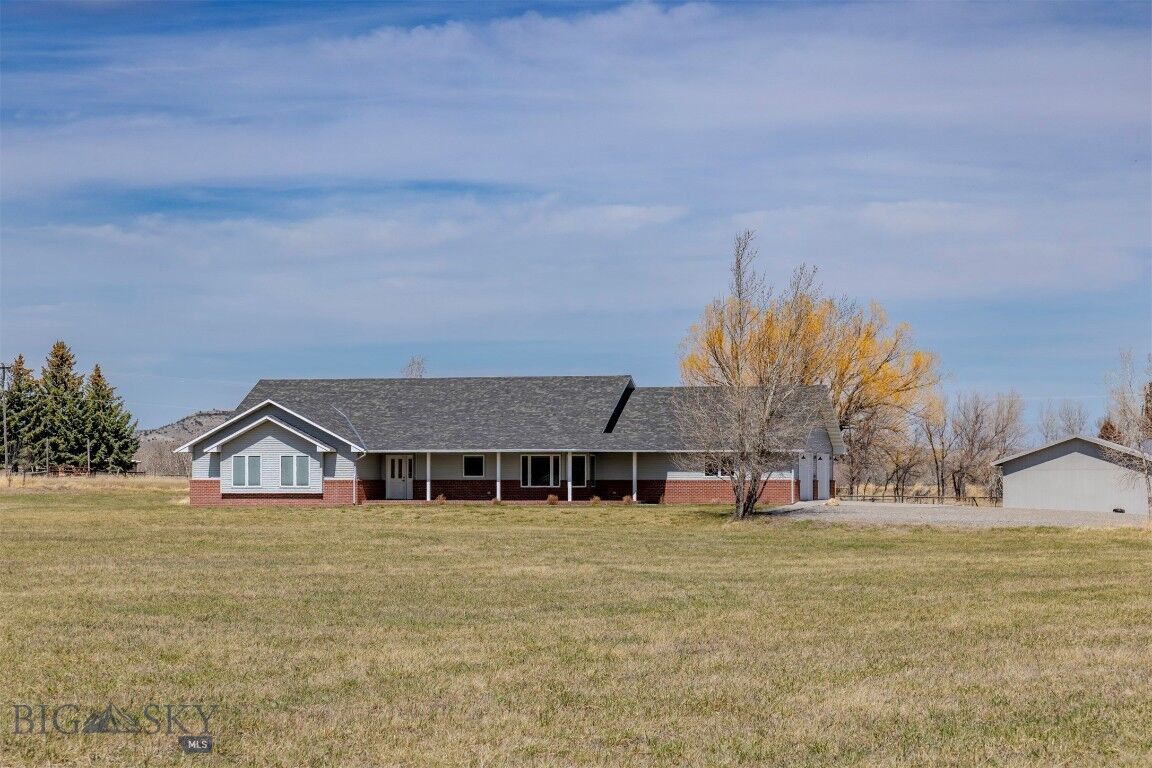 Property Photo:  297 Big Timber Loop Road  MT 59011 